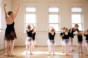 Dance girls Dance classes - small classes - dance teachers - professional instruction